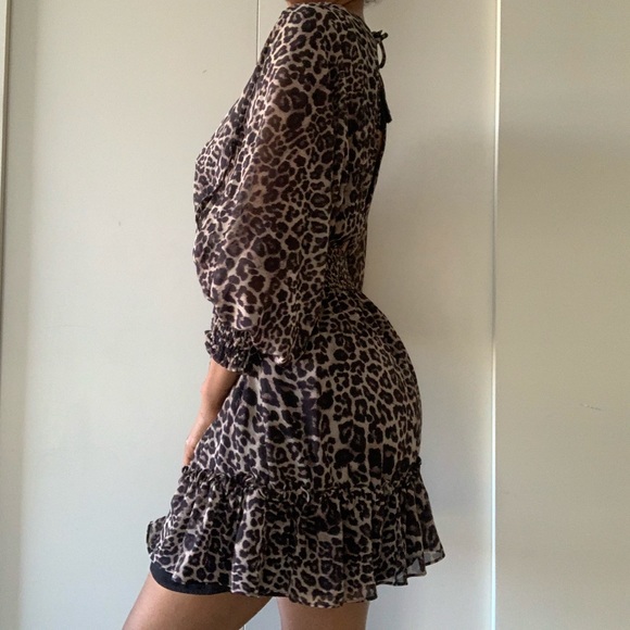 Lovestitch leopard ruffle dress size S - Picture 3 of 6